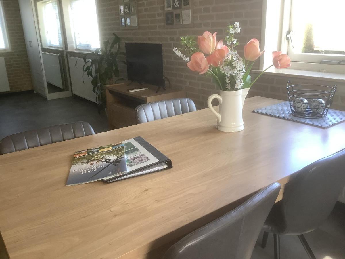 Het Waterhoentje Sint Jansklooster Kültér fotó
