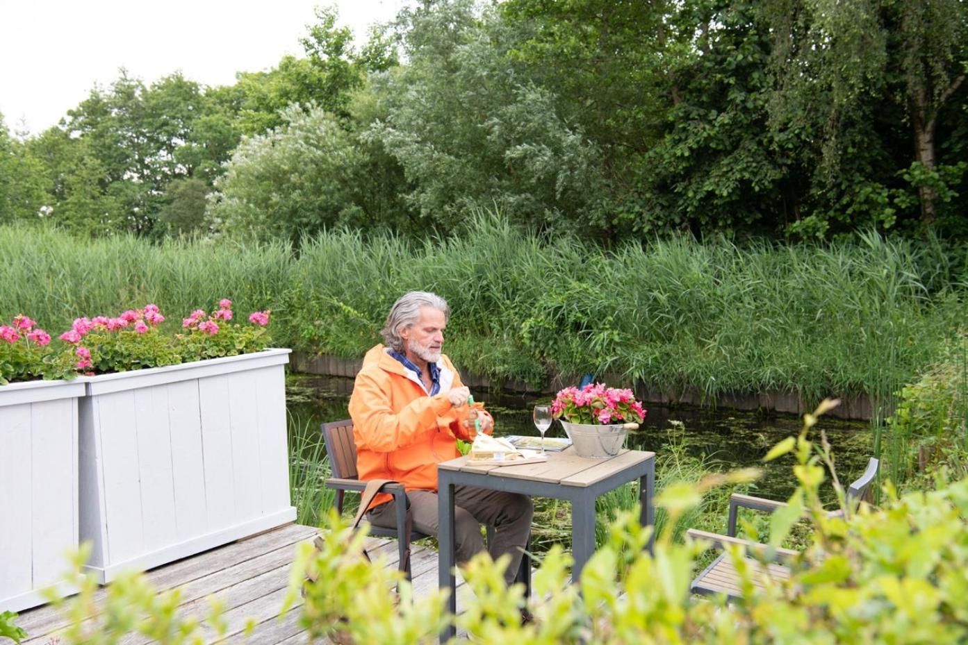 Het Waterhoentje Sint Jansklooster Kültér fotó